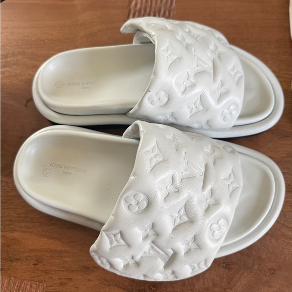 Louis Vuitton White Leather Embossed Slides - Picture 1 of 5